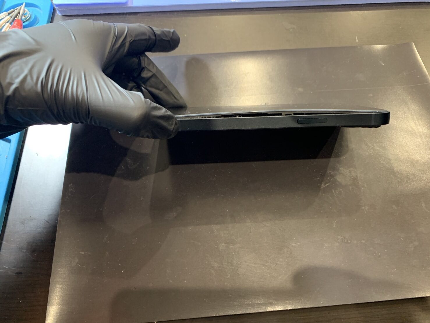 【太田店】iphone12miniの膨張したバッテリー修理【みどり市からご来店】