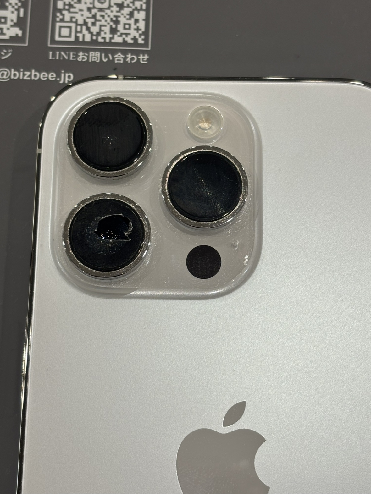 【太田店】iPhone14proのカメラレンズ修理【伊勢崎市からご来店】