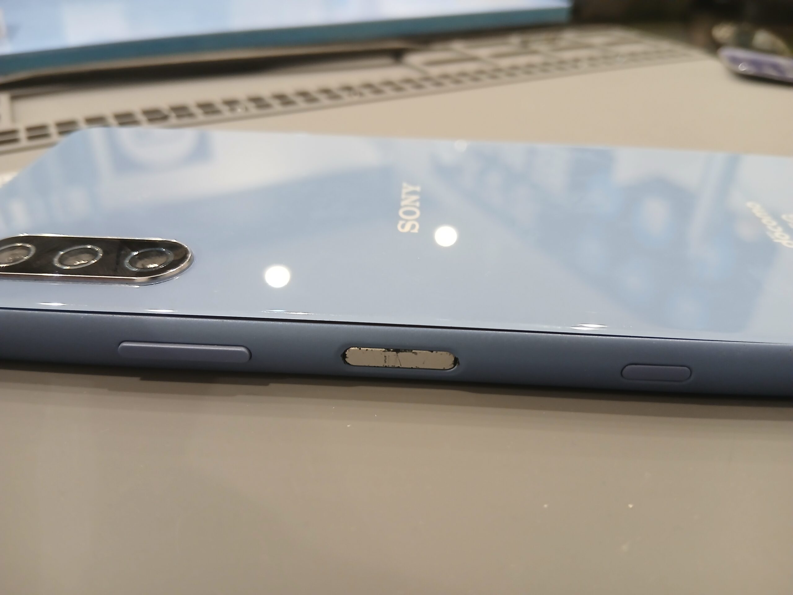 【太田店】Xperia10 Ⅲの電源ボタン修理【大泉町からご来店】
