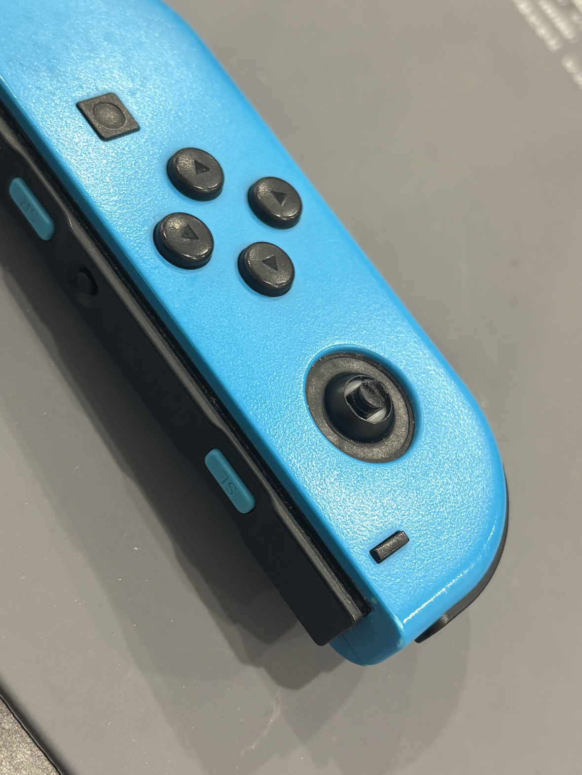 【太田店】Joy-conのスティック交換修理【深谷市からご来店】